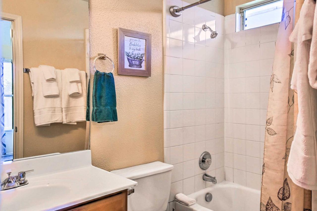San Antonio Abode With Yard Less Than 4 Mi To Lackland Luaran gambar