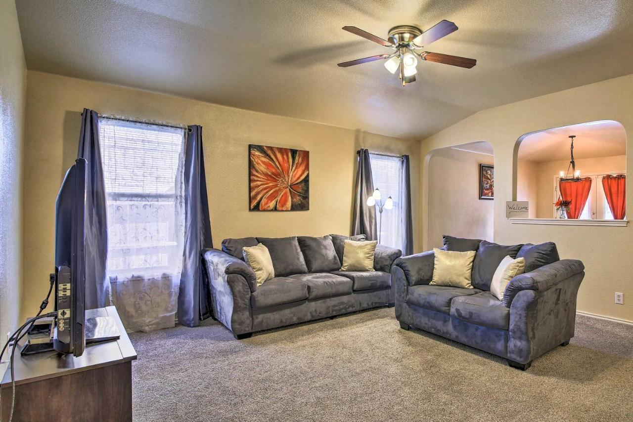 San Antonio Abode With Yard Less Than 4 Mi To Lackland Luaran gambar