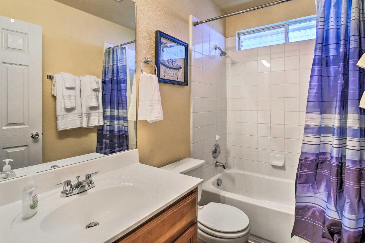 San Antonio Abode With Yard Less Than 4 Mi To Lackland Luaran gambar
