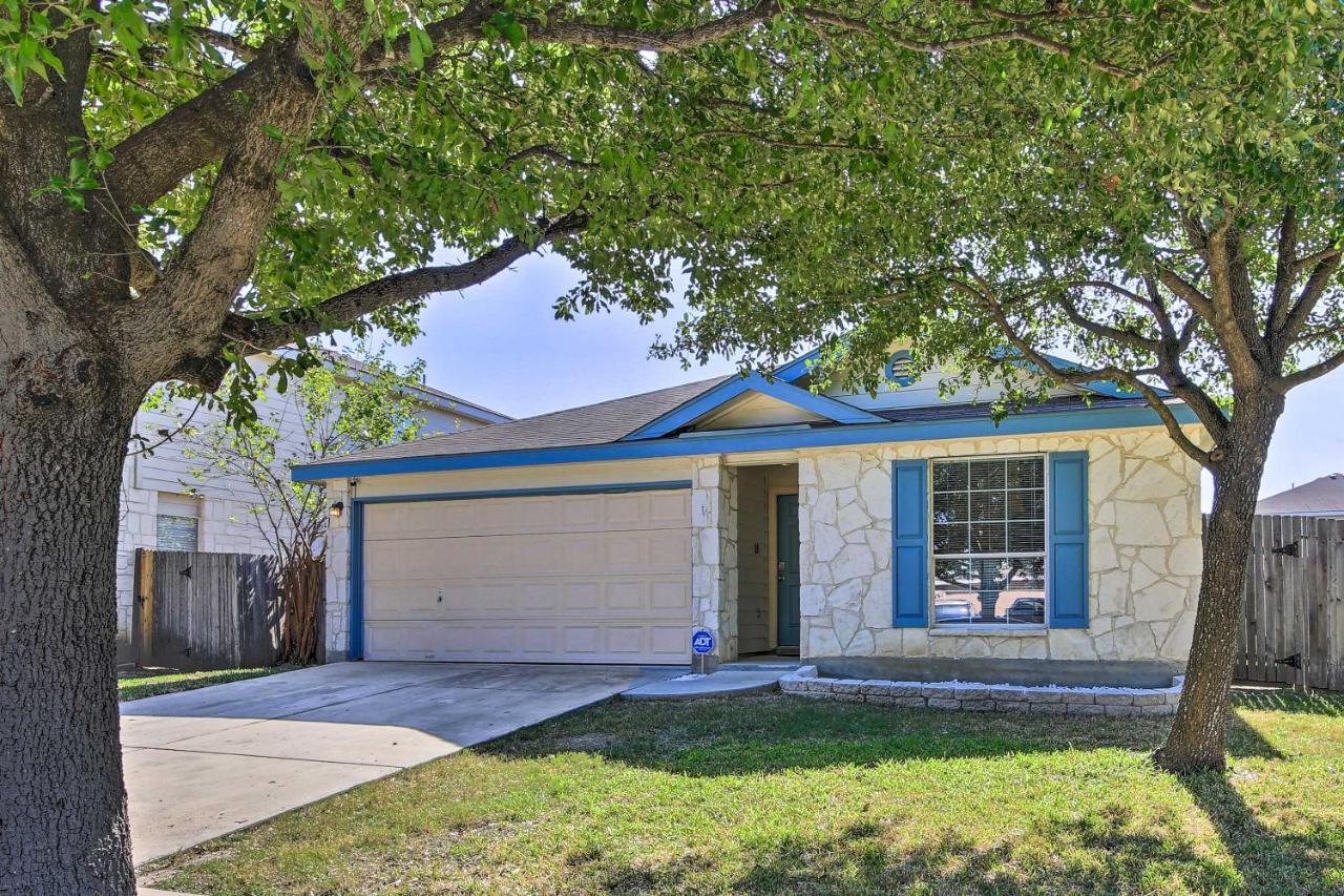 San Antonio Abode With Yard Less Than 4 Mi To Lackland Luaran gambar